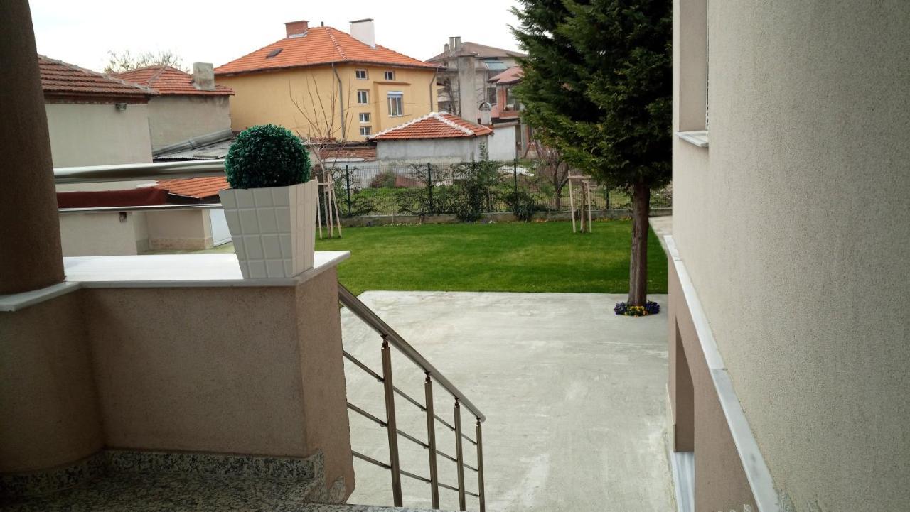 Villa Ros Guest House Свиленград Экстерьер фото